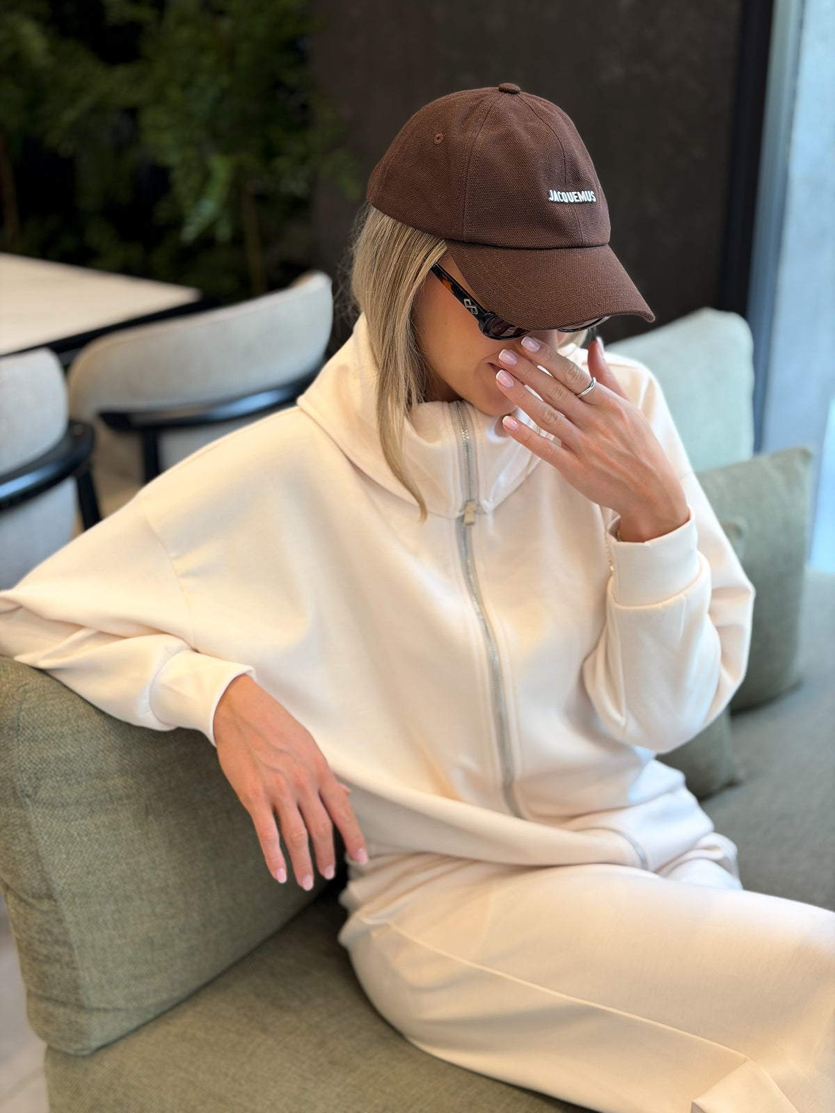 Zip-up jacket tracksuit - Ecru