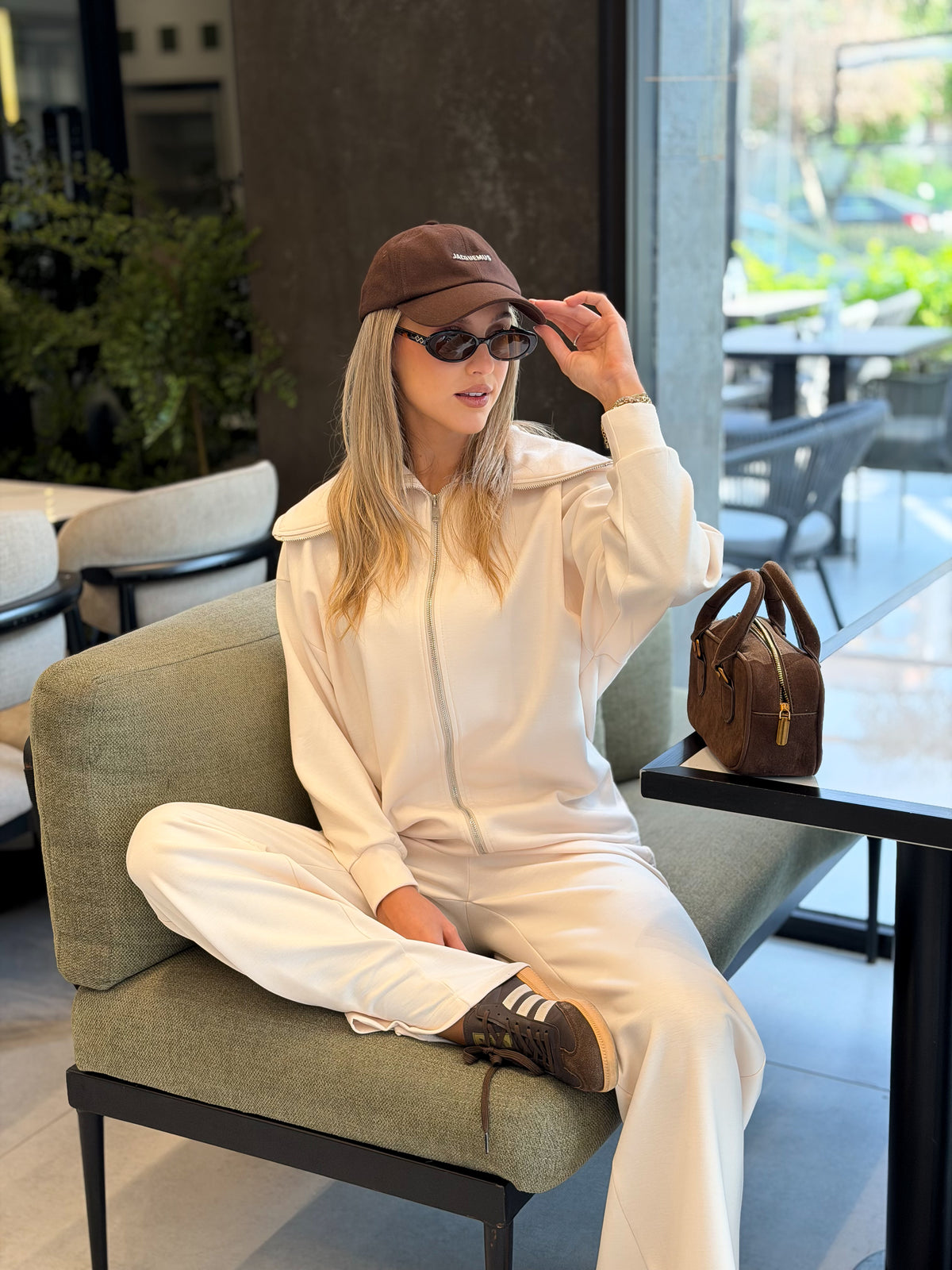 Zip-up jacket tracksuit - Ecru