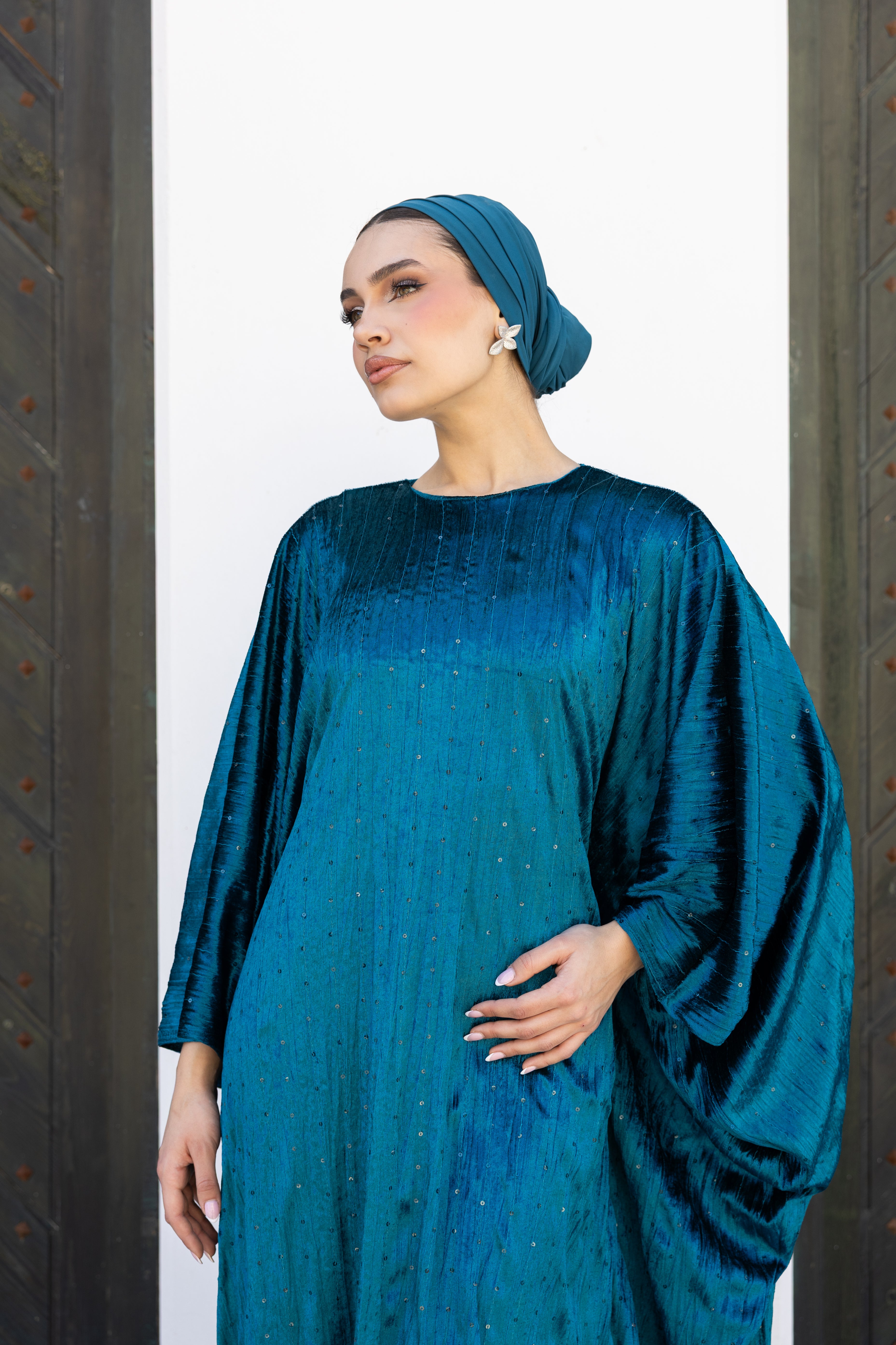 Velvet Butterfly Abaya - Turquoise